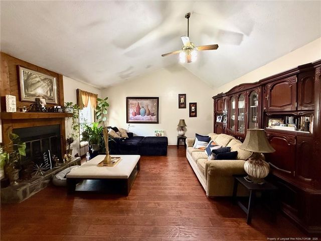 7117 Calamar Drive, Fayetteville, NC 28314