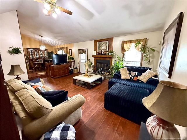 7117 Calamar Drive, Fayetteville, NC 28314
