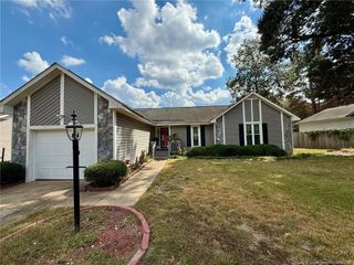 7117 Calamar Drive, Fayetteville, NC 28314