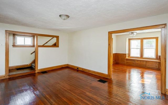 1812 Joffre Avenue, Toledo, OH 43607