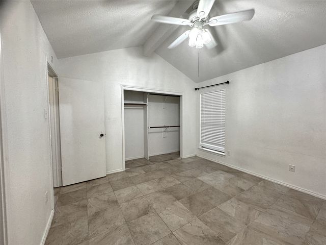 2320 Chestnut Way, Bedford, TX 76022