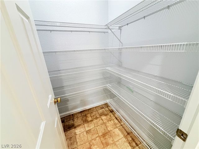 5604 Rocky Ravine Avenue, Las Vegas, NV 89131