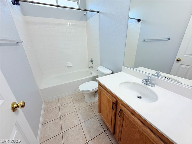 5604 Rocky Ravine Avenue, Las Vegas, NV 89131