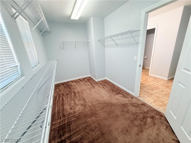 5604 Rocky Ravine Avenue, Las Vegas, NV 89131