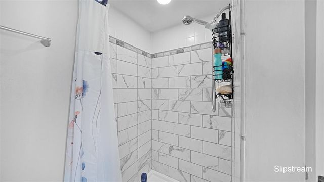 101 Chicory Street, Comstock Park, MI 49321