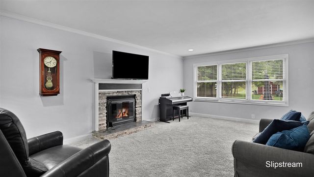 101 Chicory Street, Comstock Park, MI 49321