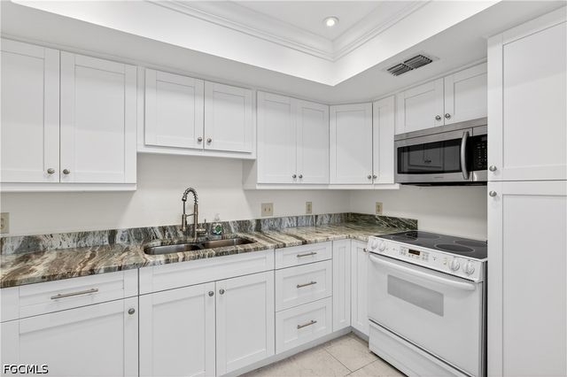 3916 SE 11TH PL 503, Cape Coral, FL 33904