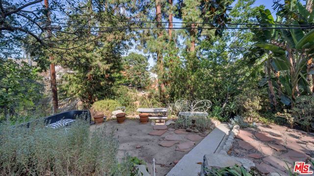 2338 Lake View Avenue, Los Angeles, CA 90039