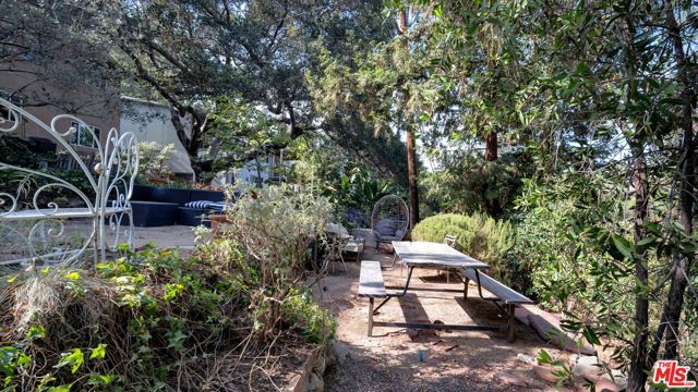 2338 Lake View Avenue, Los Angeles, CA 90039