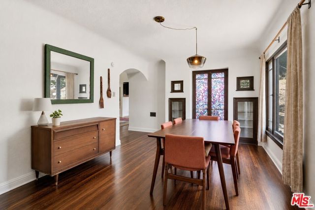2338 Lake View Avenue, Los Angeles, CA 90039
