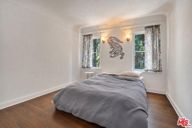 2338 Lake View Avenue, Los Angeles, CA 90039