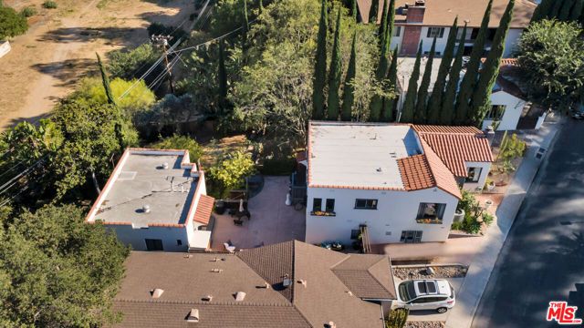 2338 Lake View Avenue, Los Angeles, CA 90039