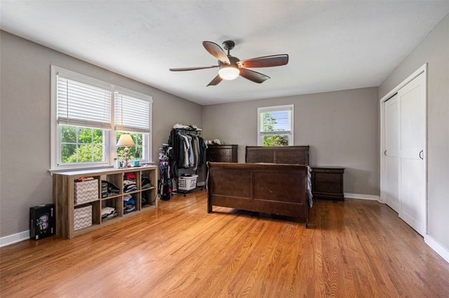 8577 Peebles Rd, Mccandless, PA 15237