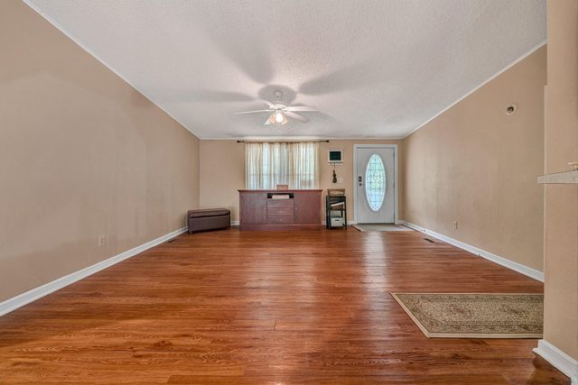 2316 Ridge RD, Roanoke, VA 24014