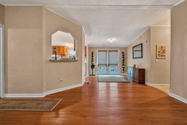 2316 Ridge RD, Roanoke, VA 24014