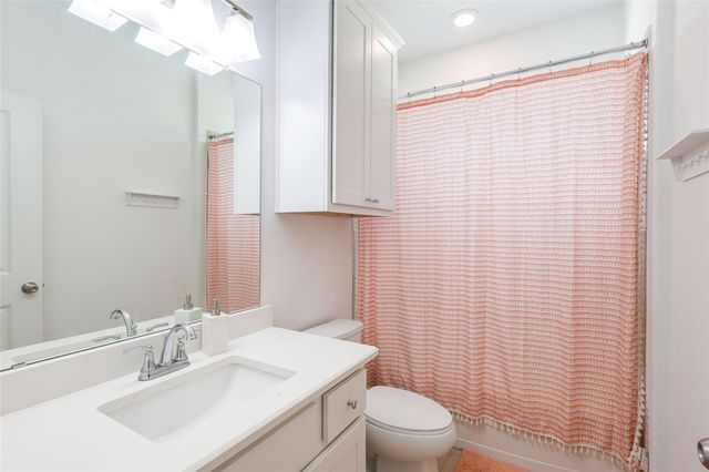 497 Arrowhead Drive, Palacios, TX 77465