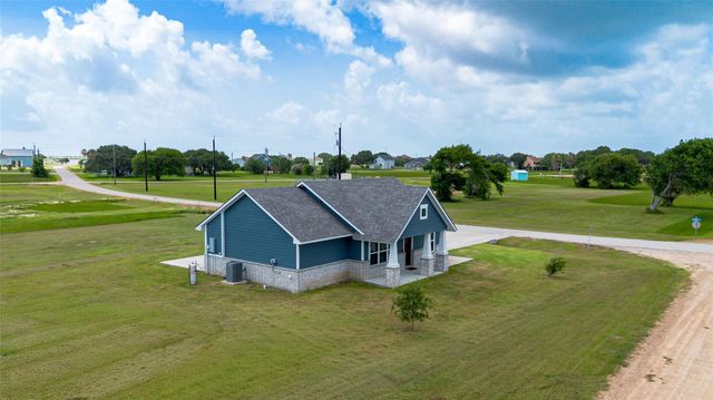 497 Arrowhead Drive, Palacios, TX 77465