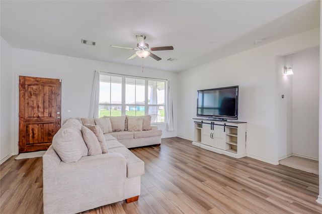 497 Arrowhead Drive, Palacios, TX 77465
