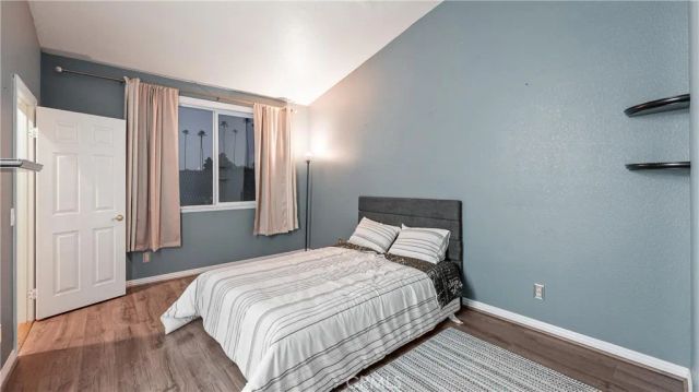 922 Armata Dr, Corona, CA 92881