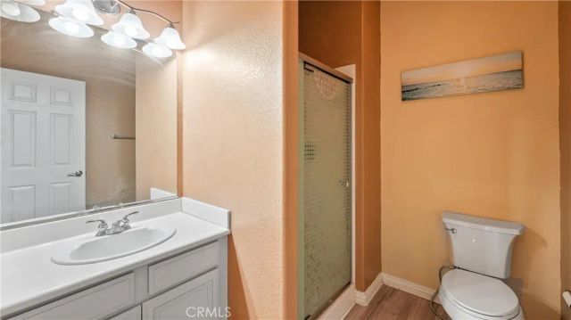 922 Armata Dr, Corona, CA 92881