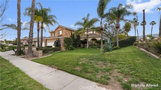 922 Armata Dr, Corona, CA 92881