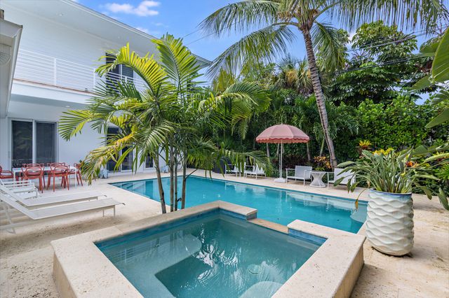 203 Arlington Road, West Palm Beach, FL 33405