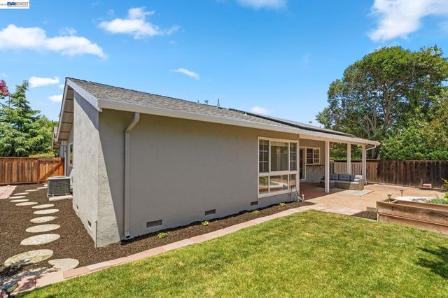 5502 Corte Sonora, Pleasanton, CA 94566