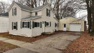 233 E Wright Avenue, Shepherd, MI 48883