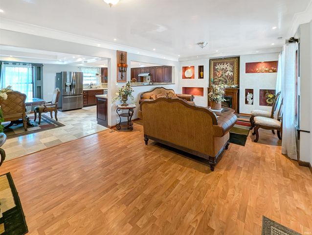 401 Knox Street, Frankfort, IN 46041