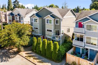 6720 14th Avenue NW #B, Seattle, WA 98117