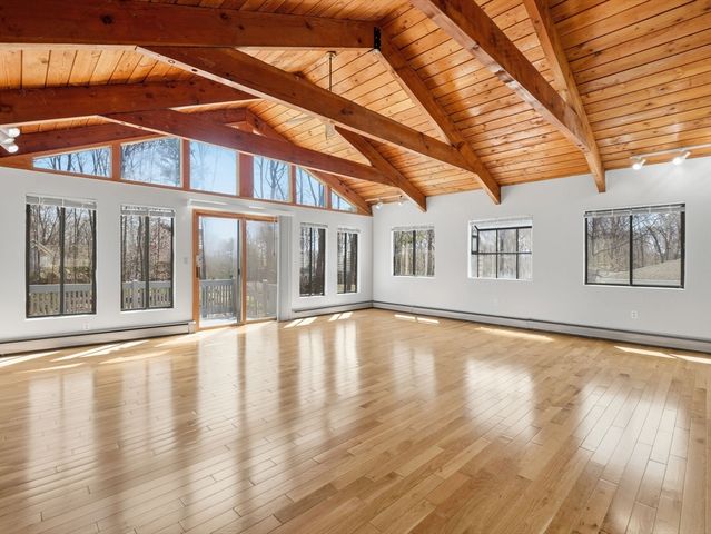 69 Lake Street, Shrewsbury, MA 01545