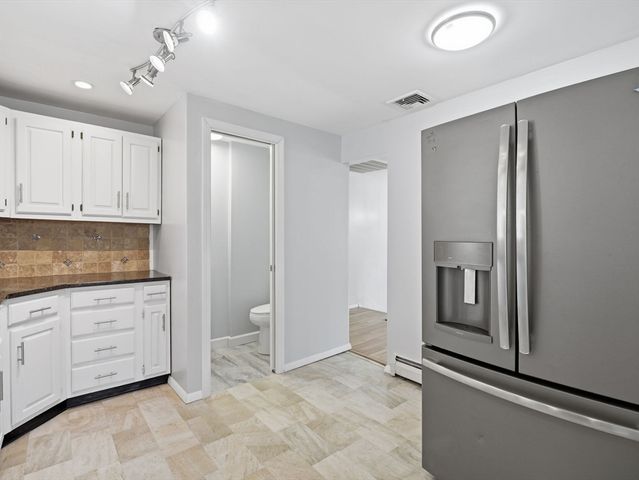 69 Lake Street, Shrewsbury, MA 01545