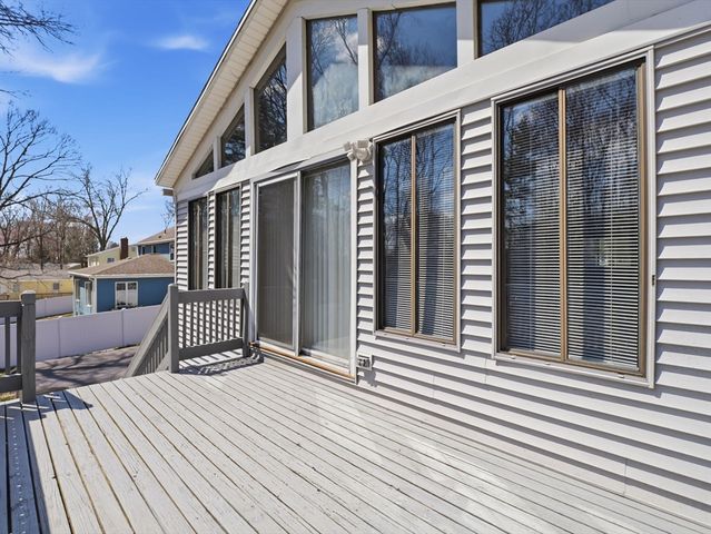 69 Lake Street, Shrewsbury, MA 01545