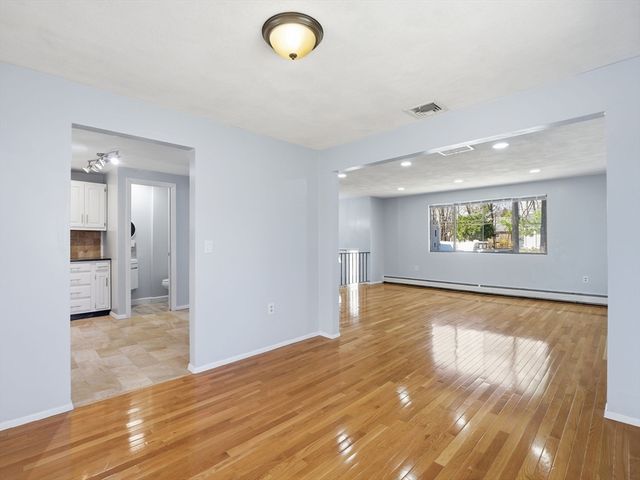 69 Lake Street, Shrewsbury, MA 01545