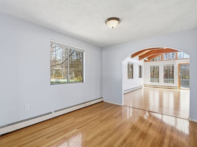 69 Lake Street, Shrewsbury, MA 01545