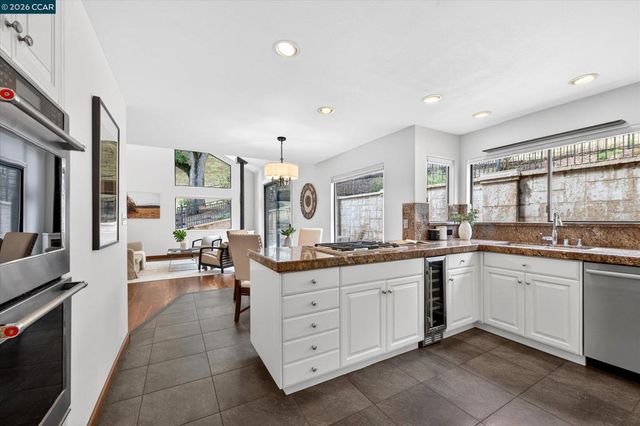 58 Saddle Rd., Walnut Creek, CA 94595