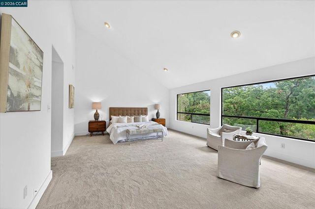 58 Saddle Rd., Walnut Creek, CA 94595