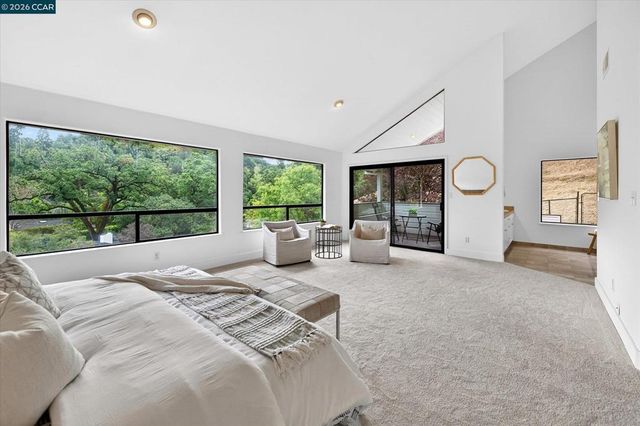 58 Saddle Rd., Walnut Creek, CA 94595