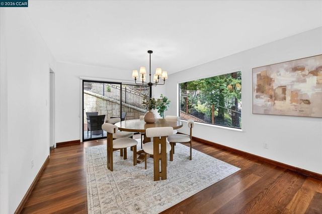 58 Saddle Rd., Walnut Creek, CA 94595