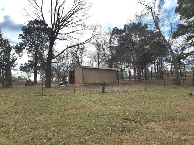 595 County Road 1100, Daingerfield, TX 75638