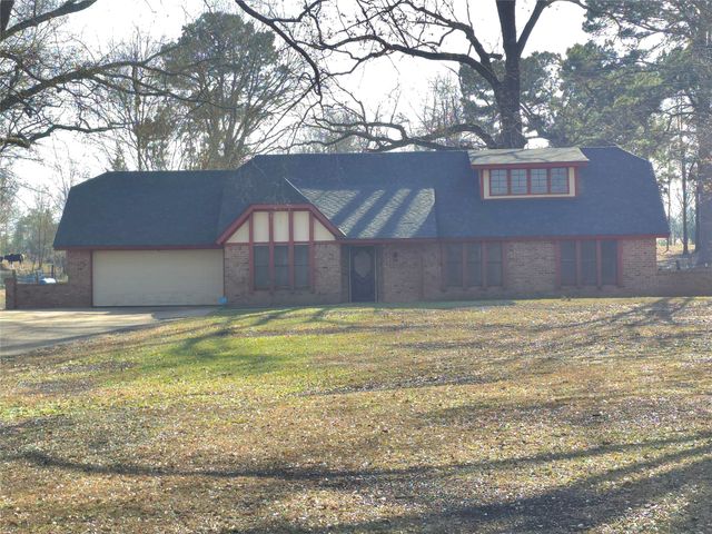 595 County Road 1100, Daingerfield, TX 75638