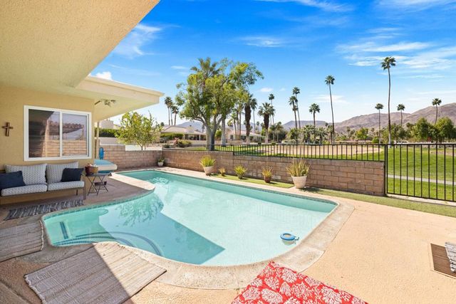 46285 Burroweed Lane, Palm Desert, CA 92260