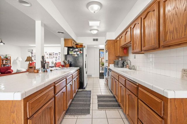 46285 Burroweed Lane, Palm Desert, CA 92260