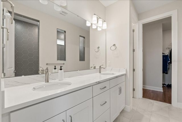 3208 SAILING PIER AVENUE, Winter Garden, FL 34787