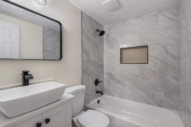 135 Lee Road 0753, Salem, AL 36874