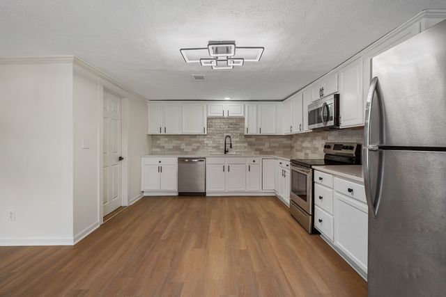 135 Lee Road 0753, Salem, AL 36874