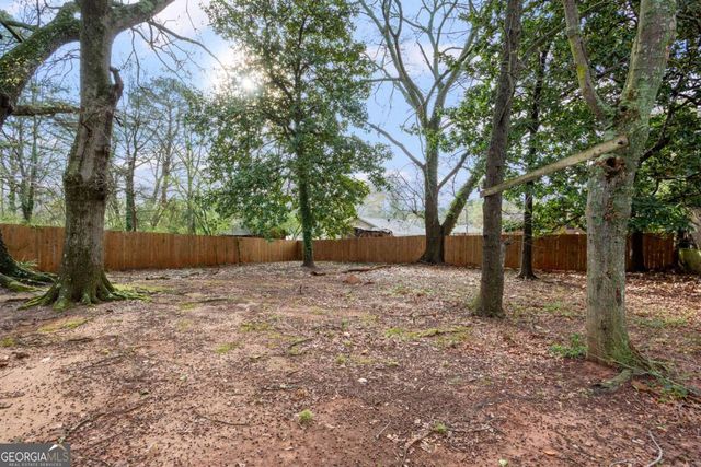 1077 Curtis Drive, Forest Park, GA 30297