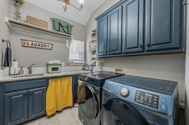 6841 Singleton Road, Midlothian, TX 76065