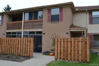 19259 Surrey Lane, Northville, MI 48167