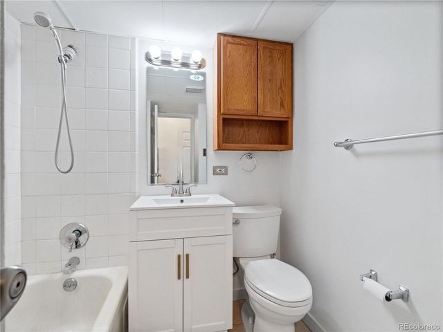 2225 Buchtel Blvd 601, Denver, CO 80210